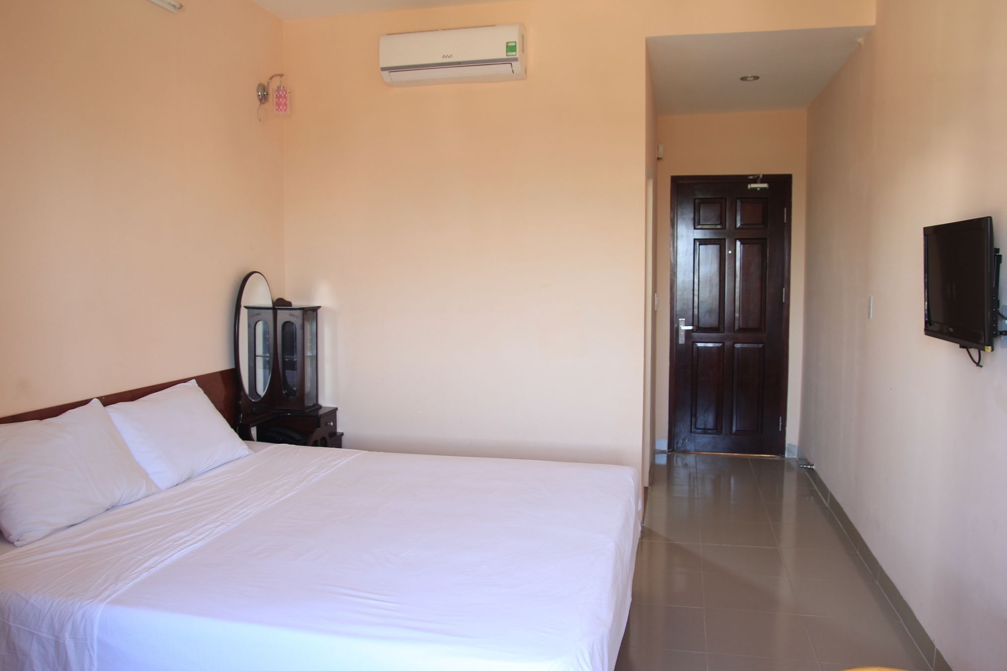 Ngoc Han Hotel By The Moment Vung Tau Exteriör bild